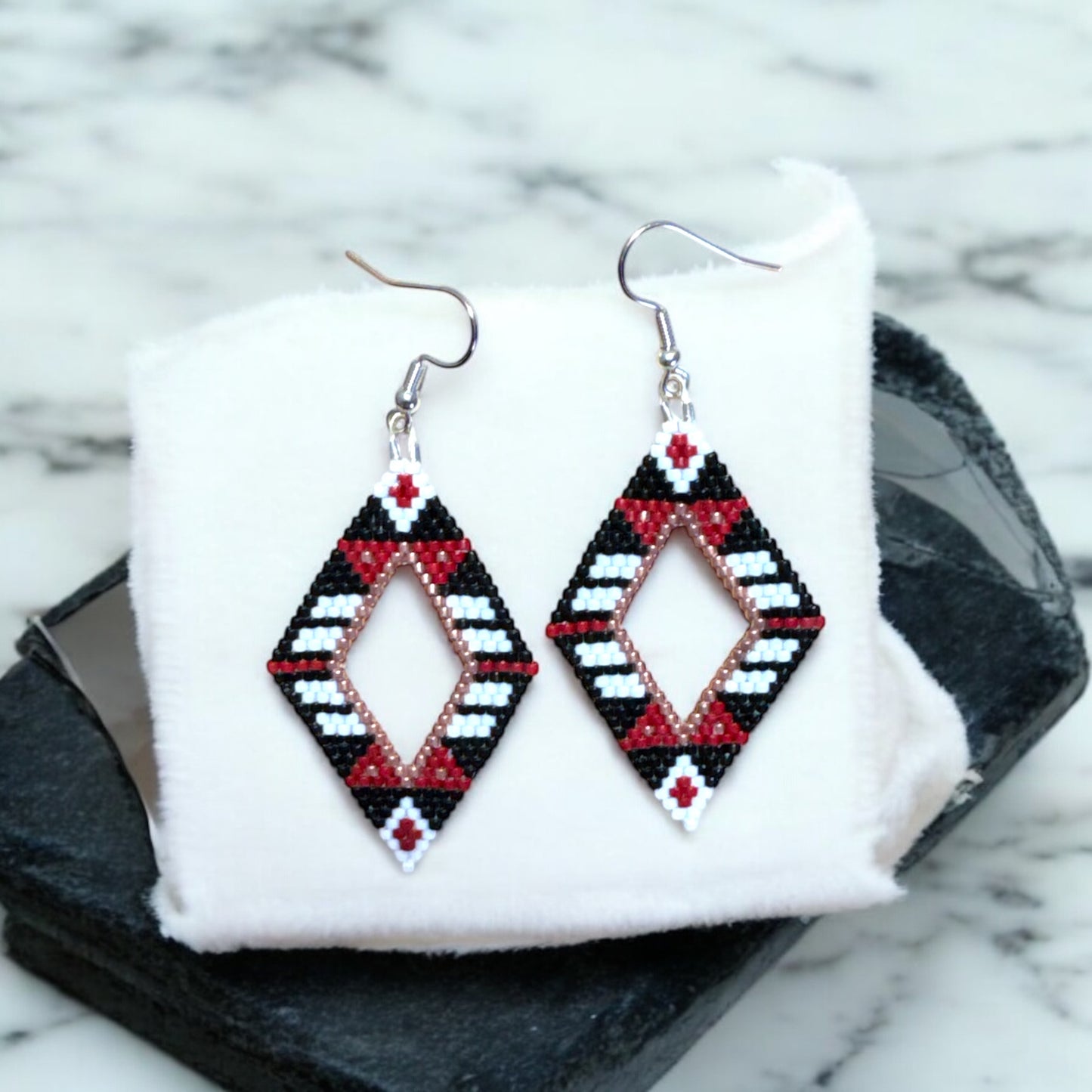 Beaded Diamond Center Cut